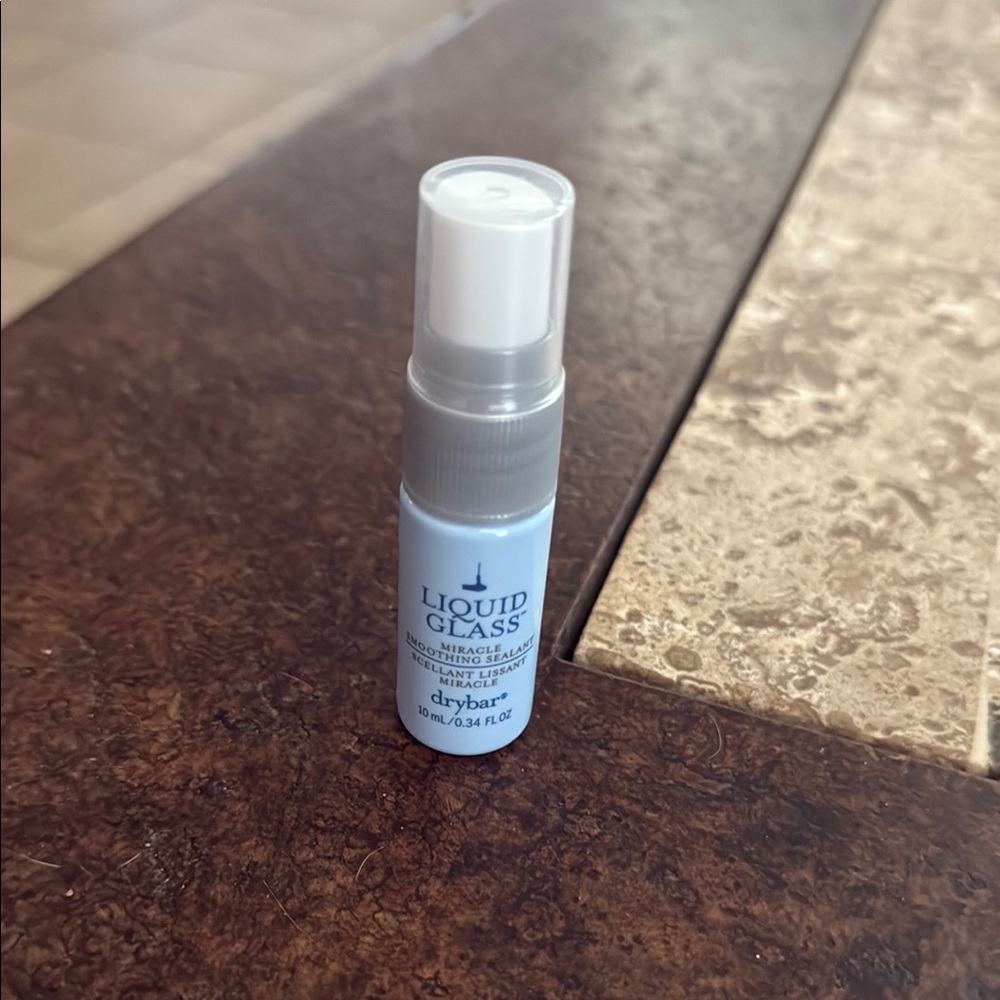 Drybar Liquid Glass Miracle Smoothing Sealant